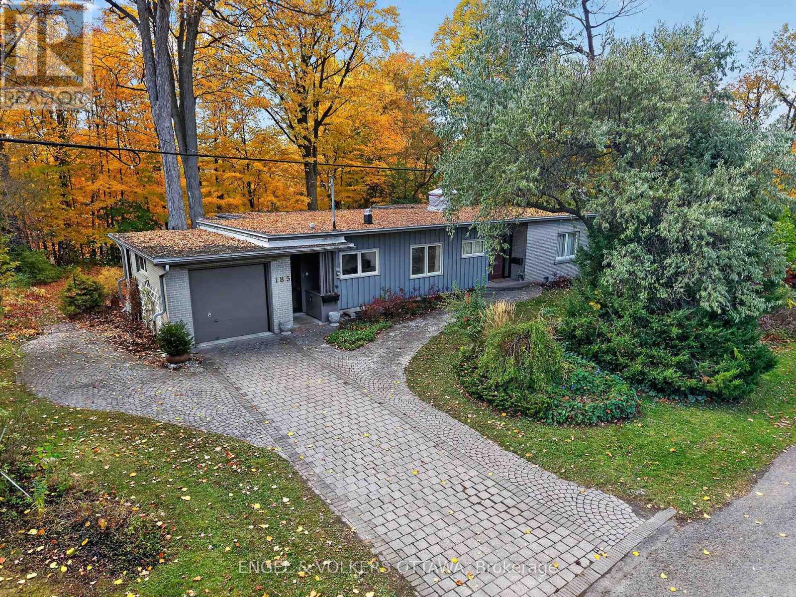 185 Lakeway Drive Property Photo 39