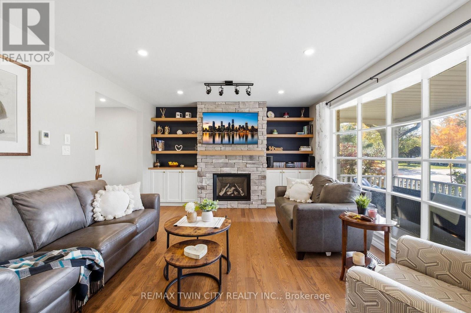 47 Eastwood Drive Property Photo 9