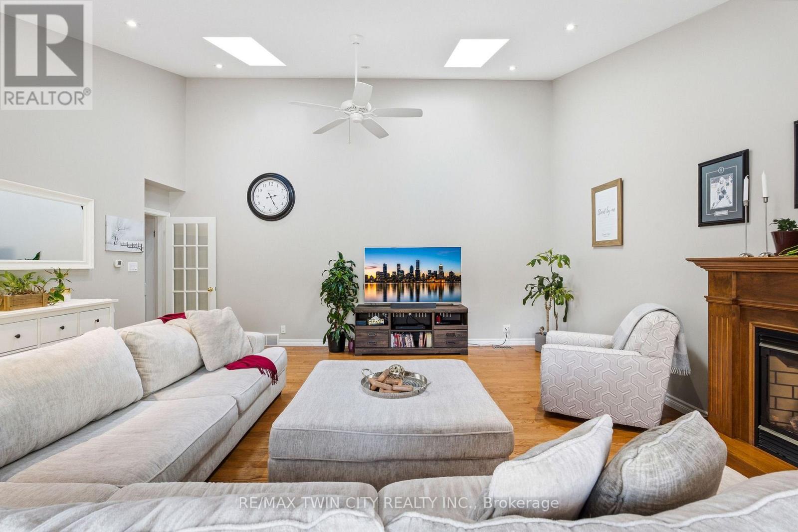 47 Eastwood Drive Property Photo 19