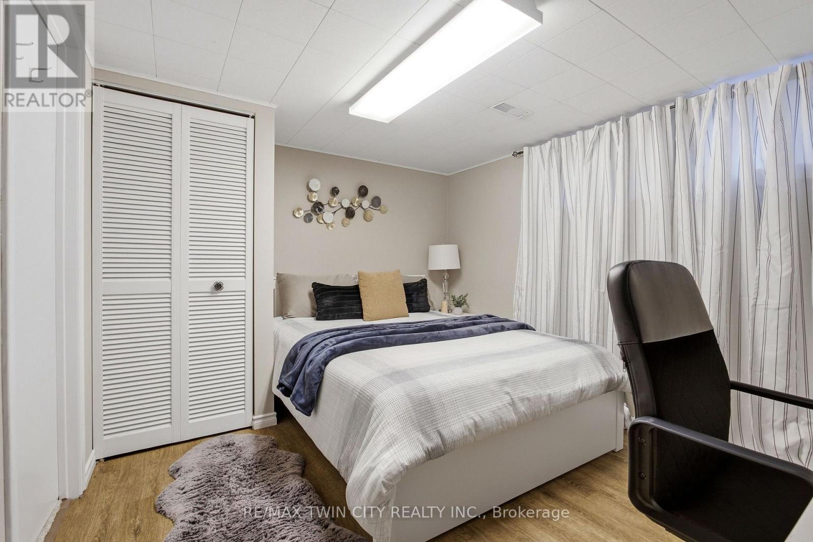 47 Eastwood Drive Property Photo 29
