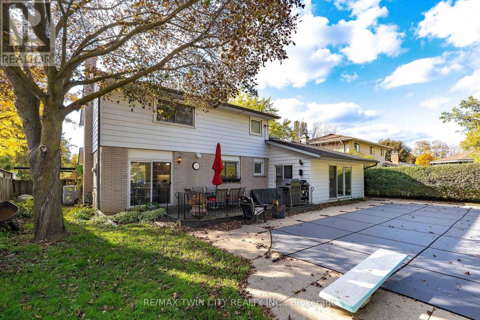 47 Eastwood Drive Property Photo 33
