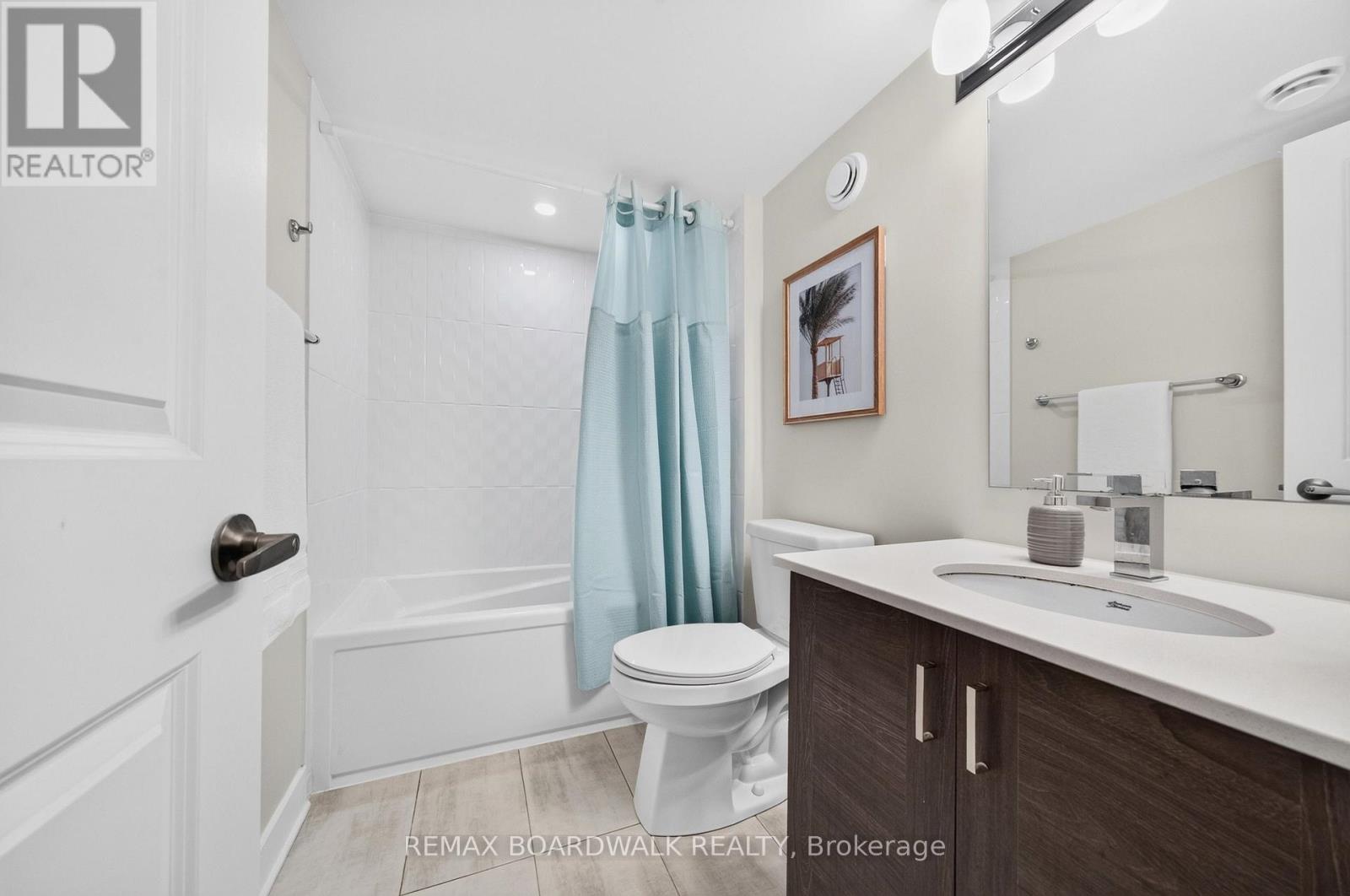 58 - 531 Crescendo Private Property Photo 41