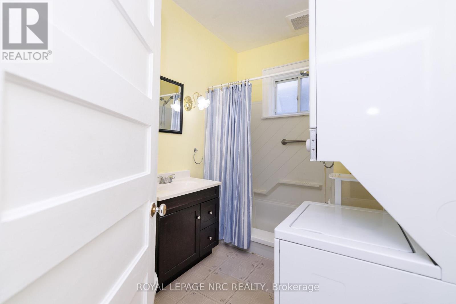 56 Beech Street Property Photo 9