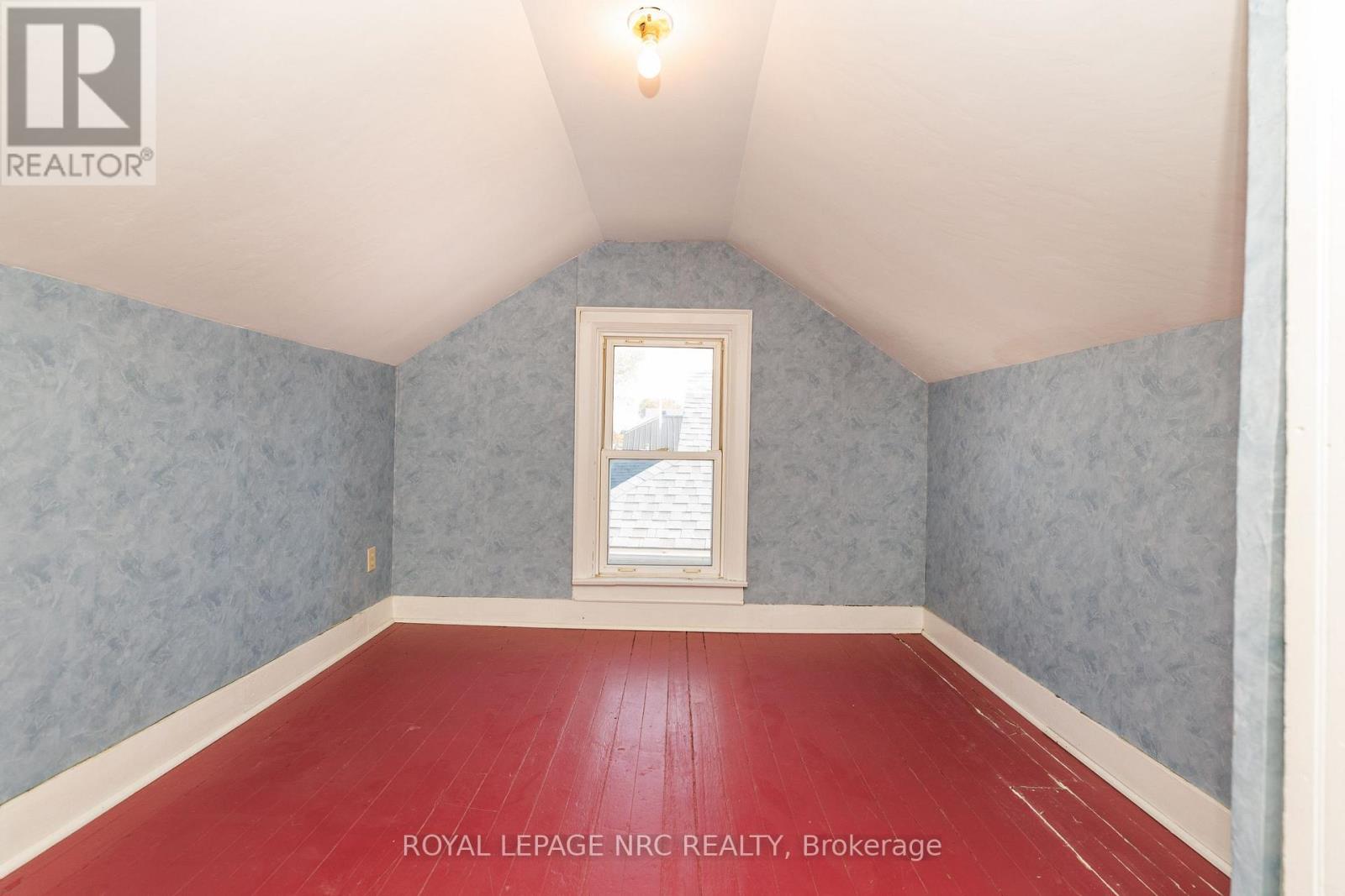 56 Beech Street Property Photo 18