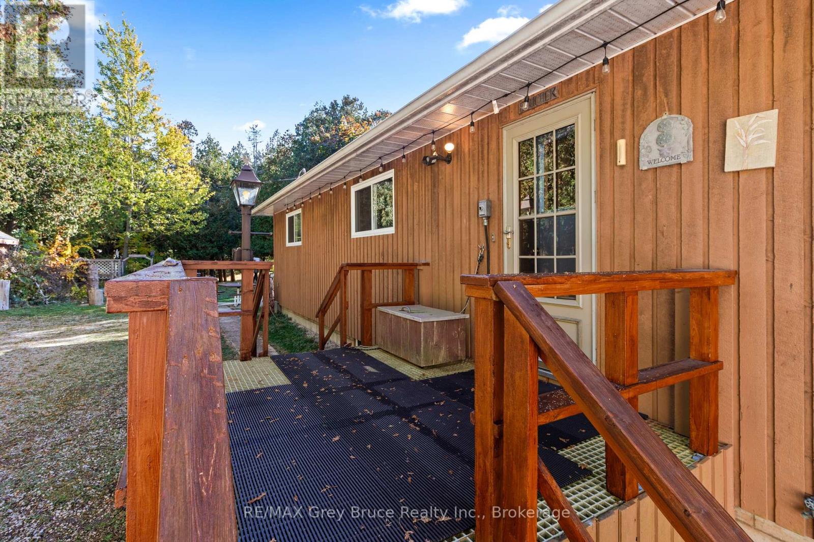 948 Dorcas Bay Road Property Photo 7