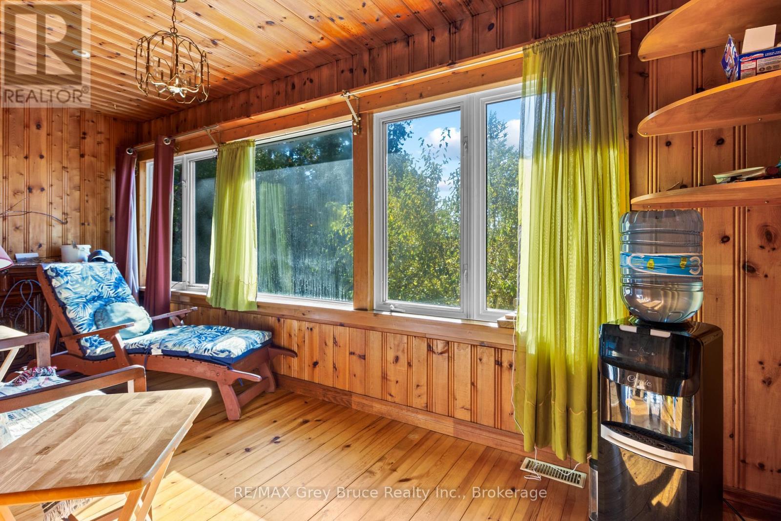 948 Dorcas Bay Road Property Photo 15