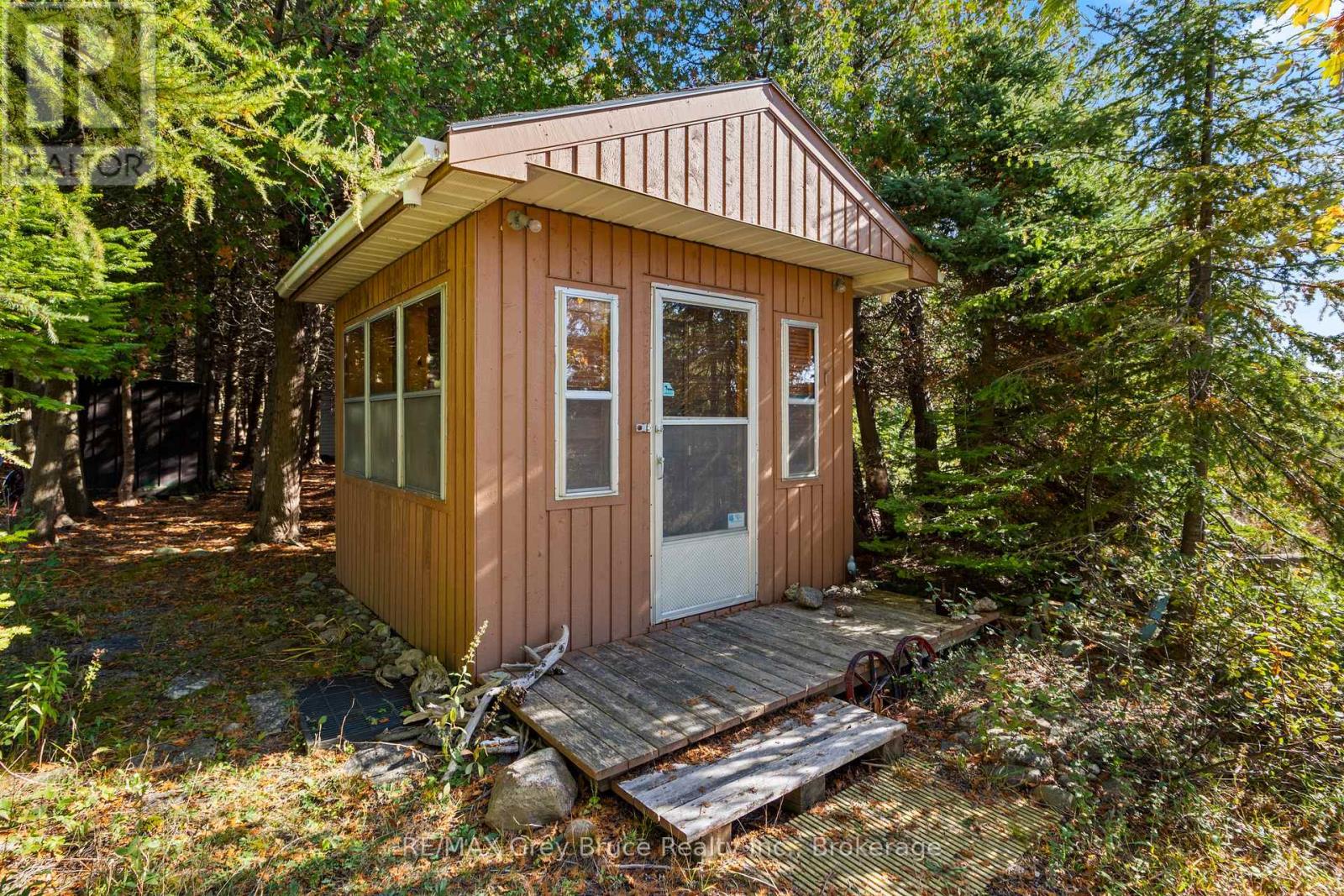 948 Dorcas Bay Road Property Photo 33