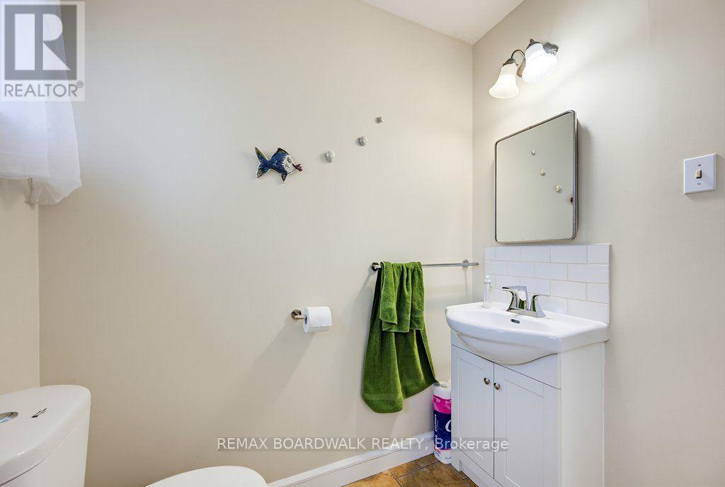 29 Southpark Drive Property Photo 16