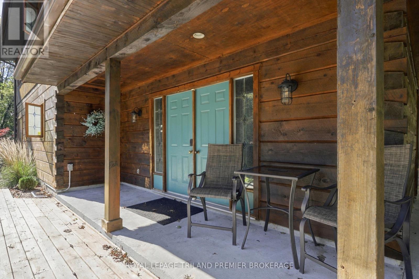 9936 Ontario Street Property Photo 5