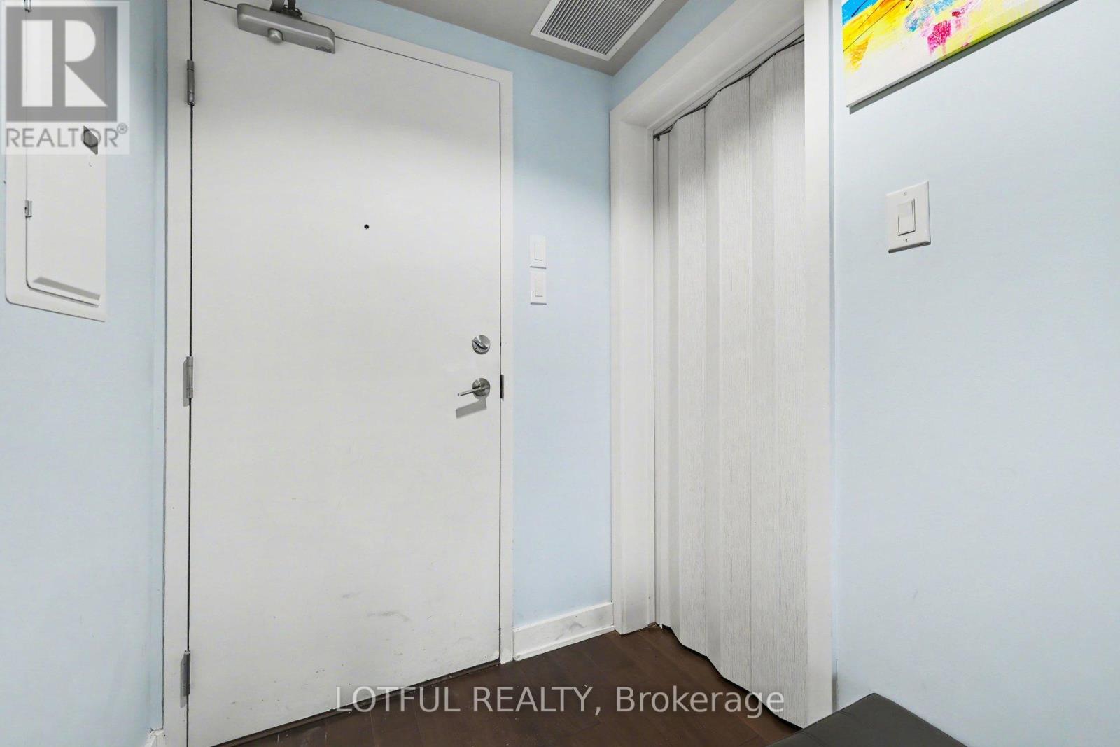 544 - 340 Mcleod Street Property Photo 3