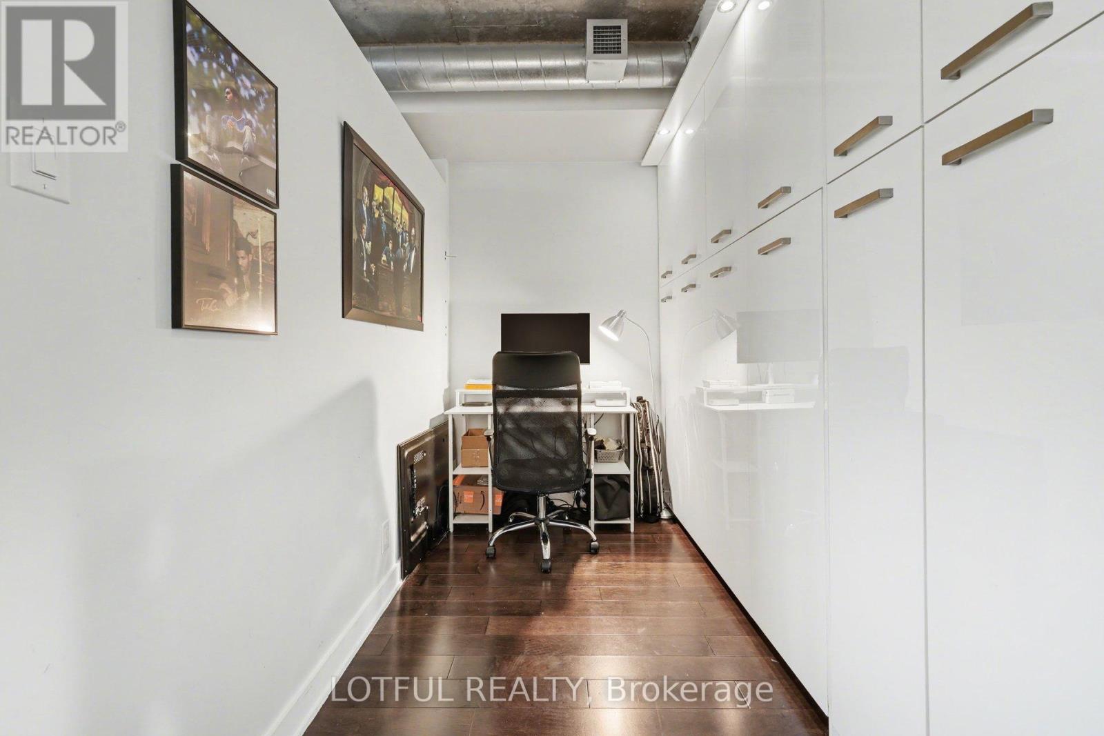 544 - 340 Mcleod Street Property Photo 6