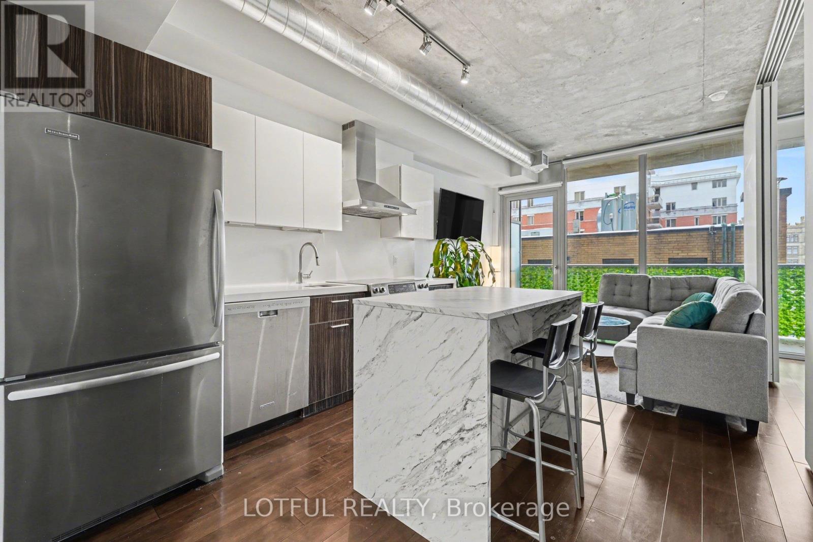 544 - 340 Mcleod Street Property Photo 7