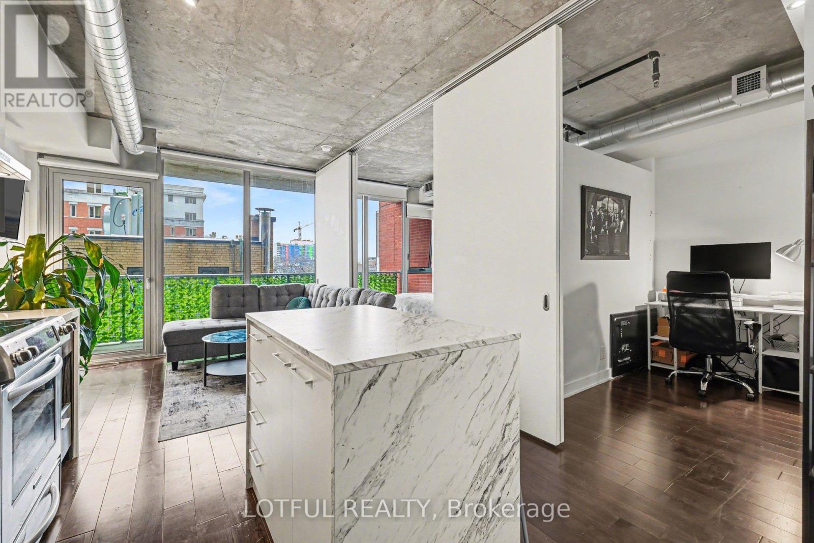 544 - 340 Mcleod Street Property Photo 10