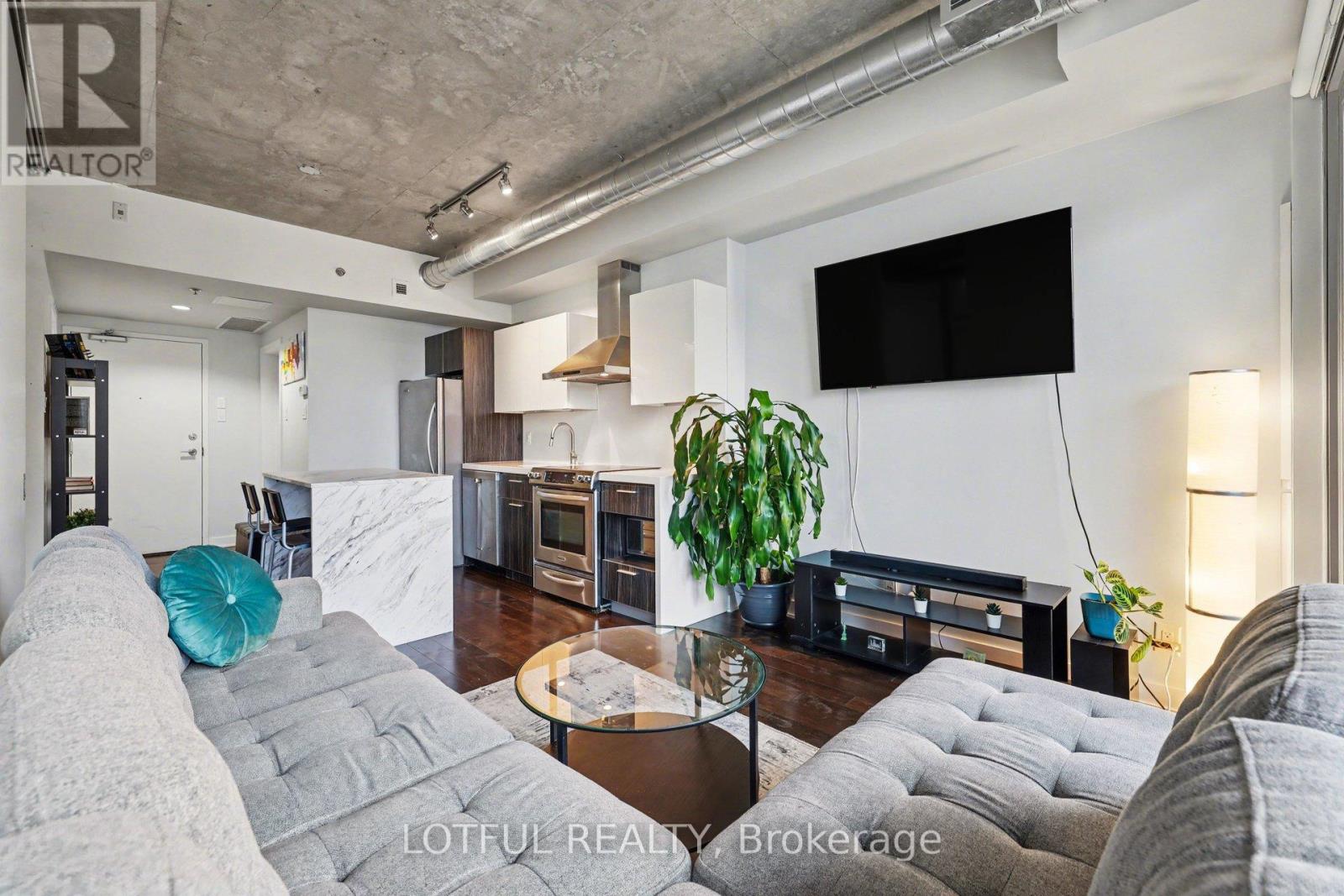 544 - 340 Mcleod Street Property Photo 14