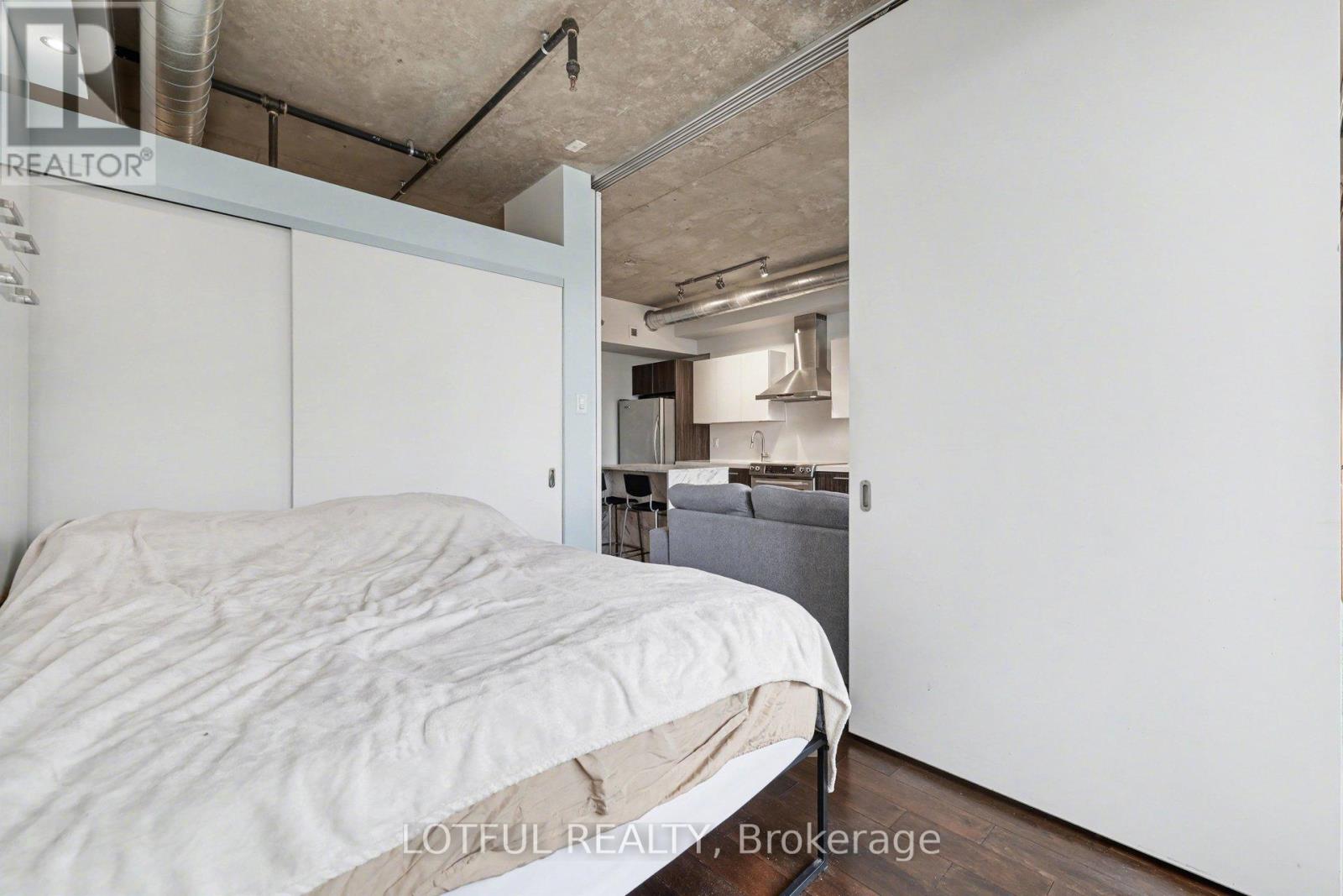 544 - 340 Mcleod Street Property Photo 18