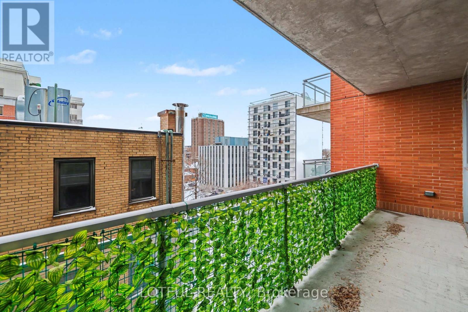 544 - 340 Mcleod Street Property Photo 21