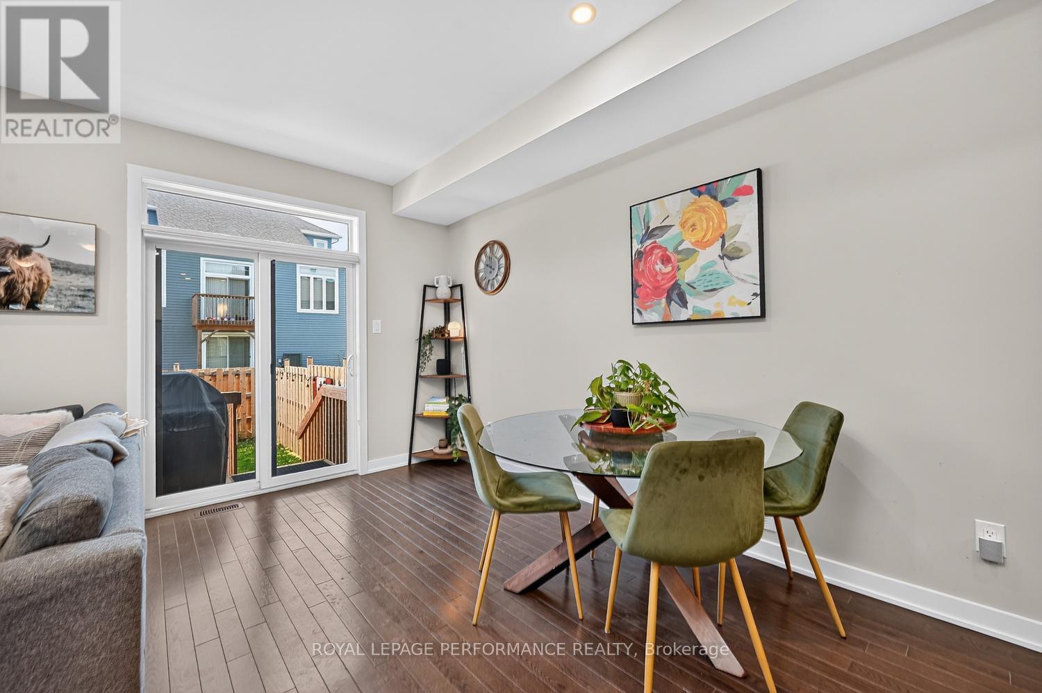 1016 Kijik Crescent Property Photo 12