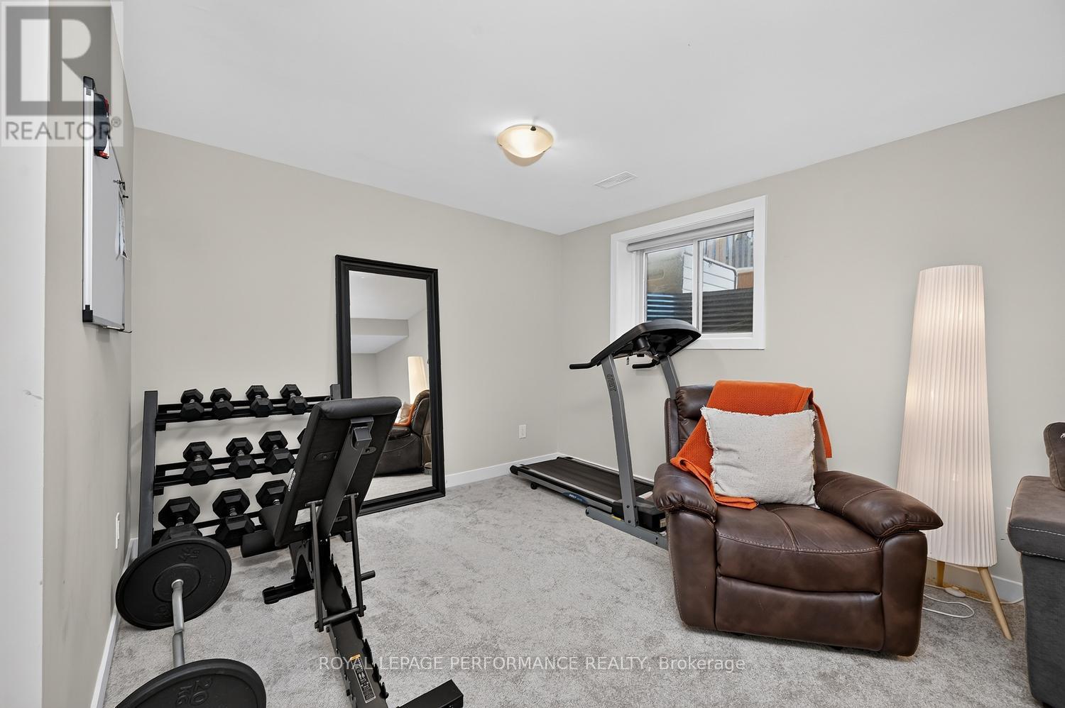 1016 Kijik Crescent Property Photo 33
