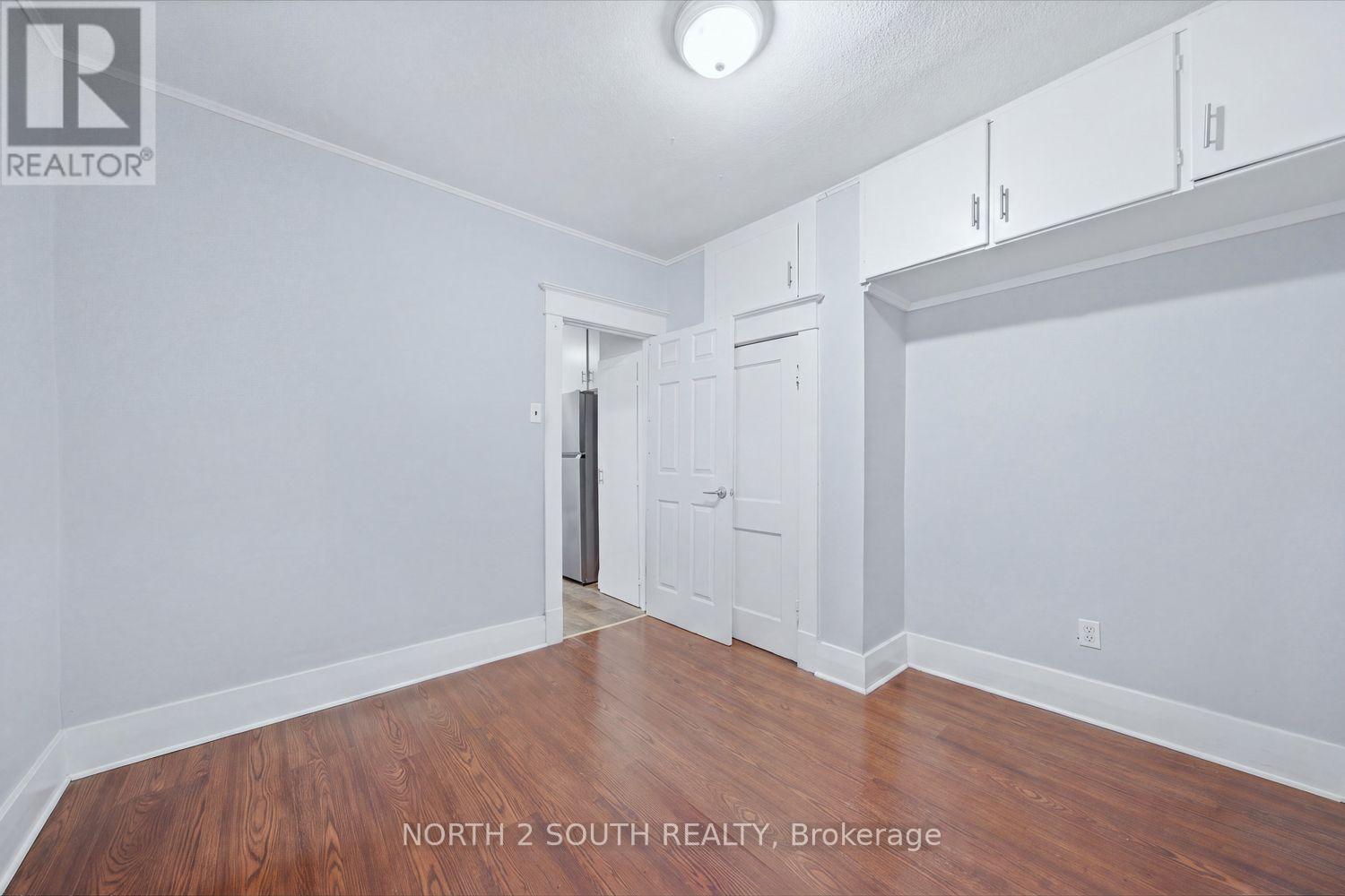 880 Dundas Street E Property Photo 21