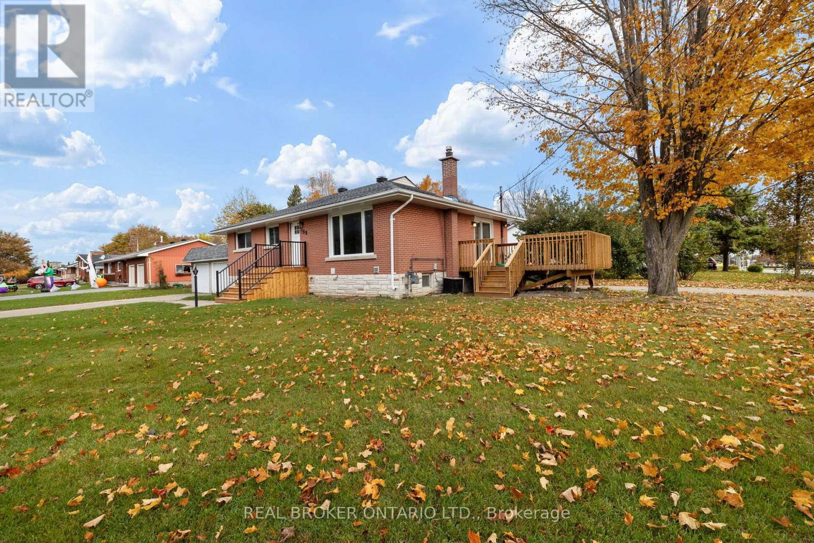 199 Andrews Avenue Property Photo 4