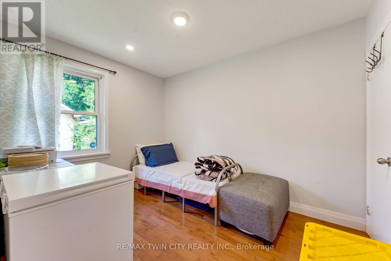 169 Bruce Street Property Photo 11