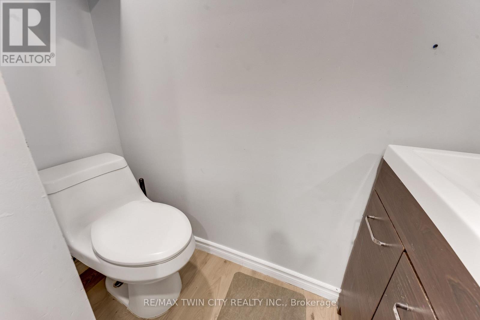 169 Bruce Street Property Photo 35