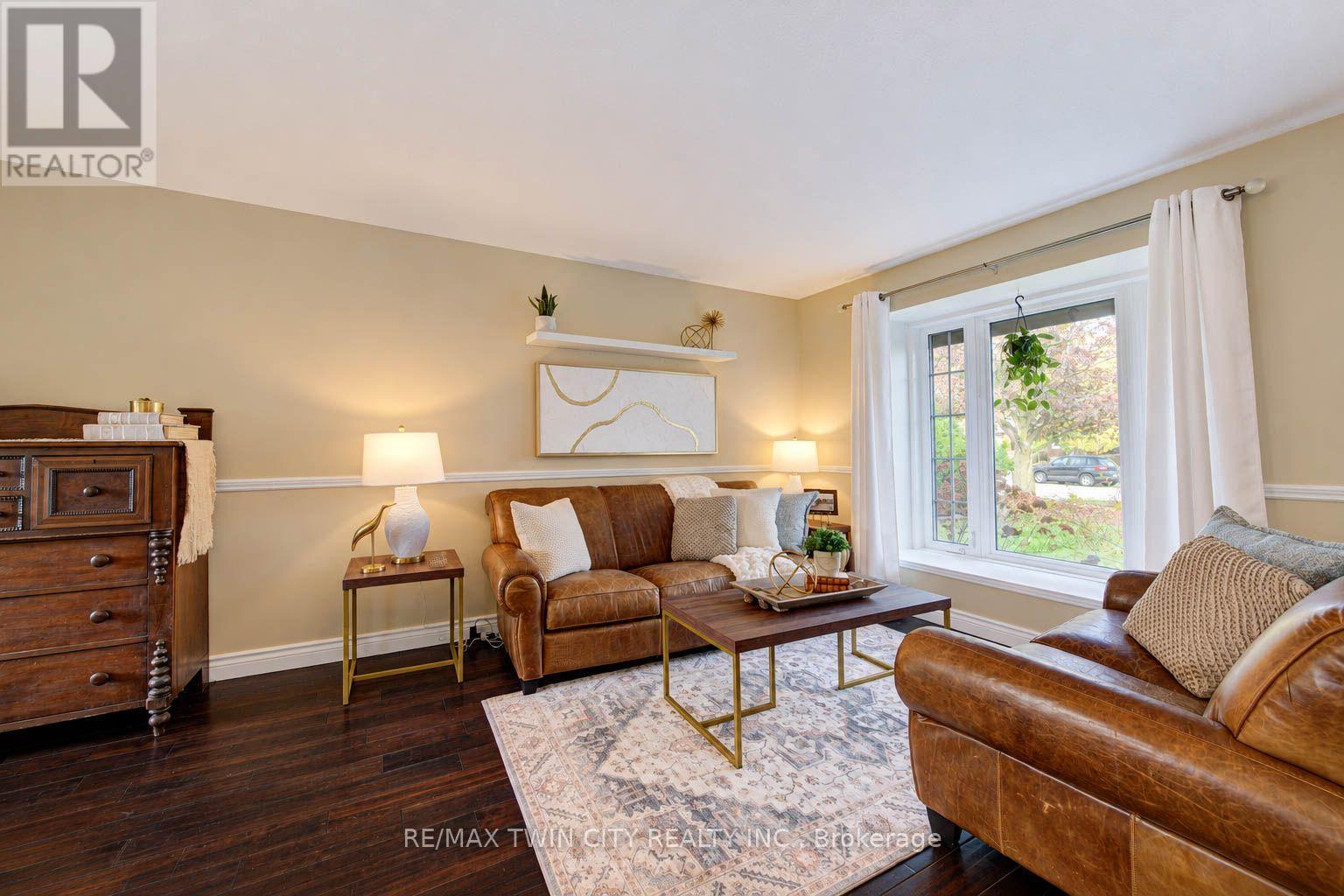 63 Winding Way Property Photo 8