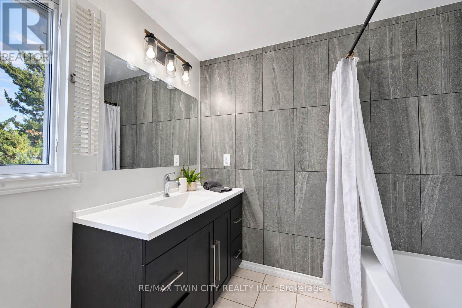 63 Winding Way Property Photo 22