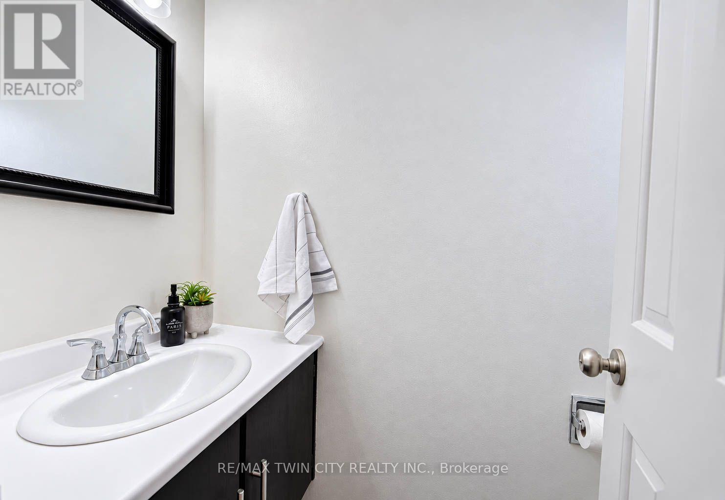 63 Winding Way Property Photo 26