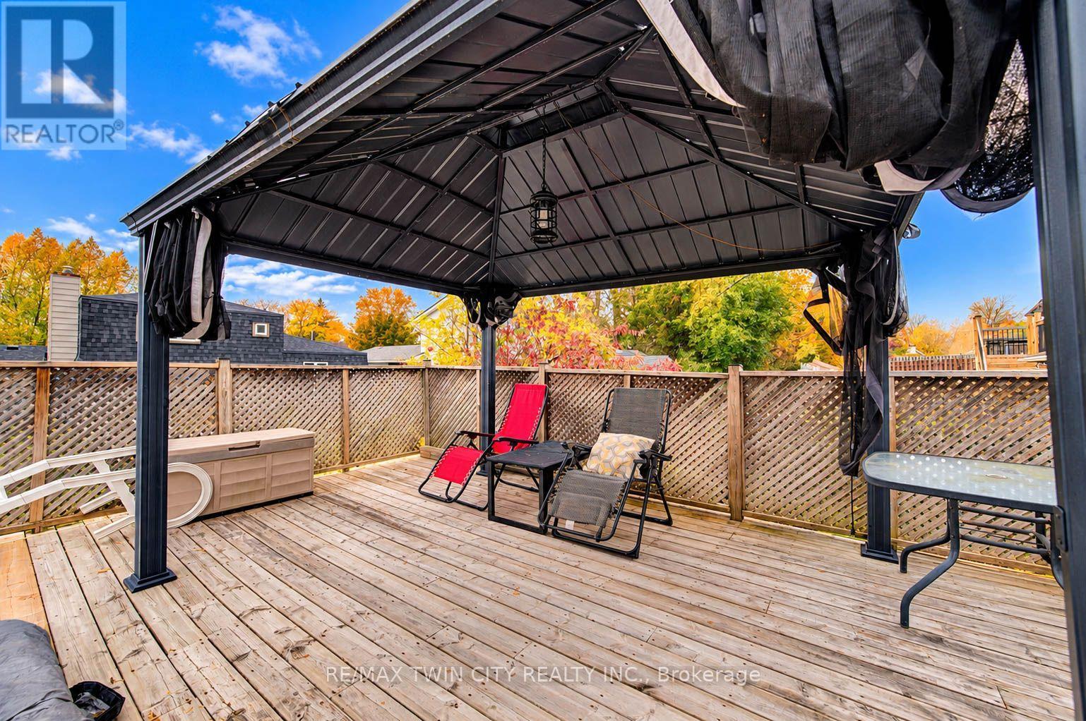 63 Winding Way Property Photo 37