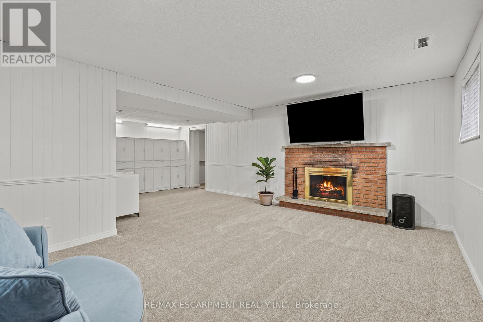 5090 Blackheath Road Property Photo 23