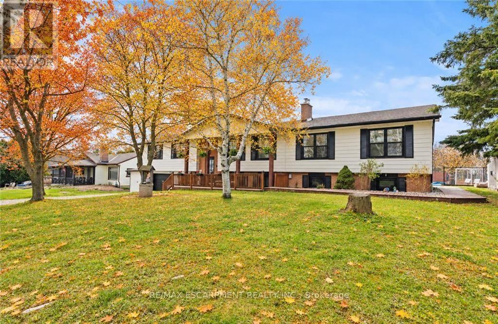 5090 Blackheath Road Property Photo 38