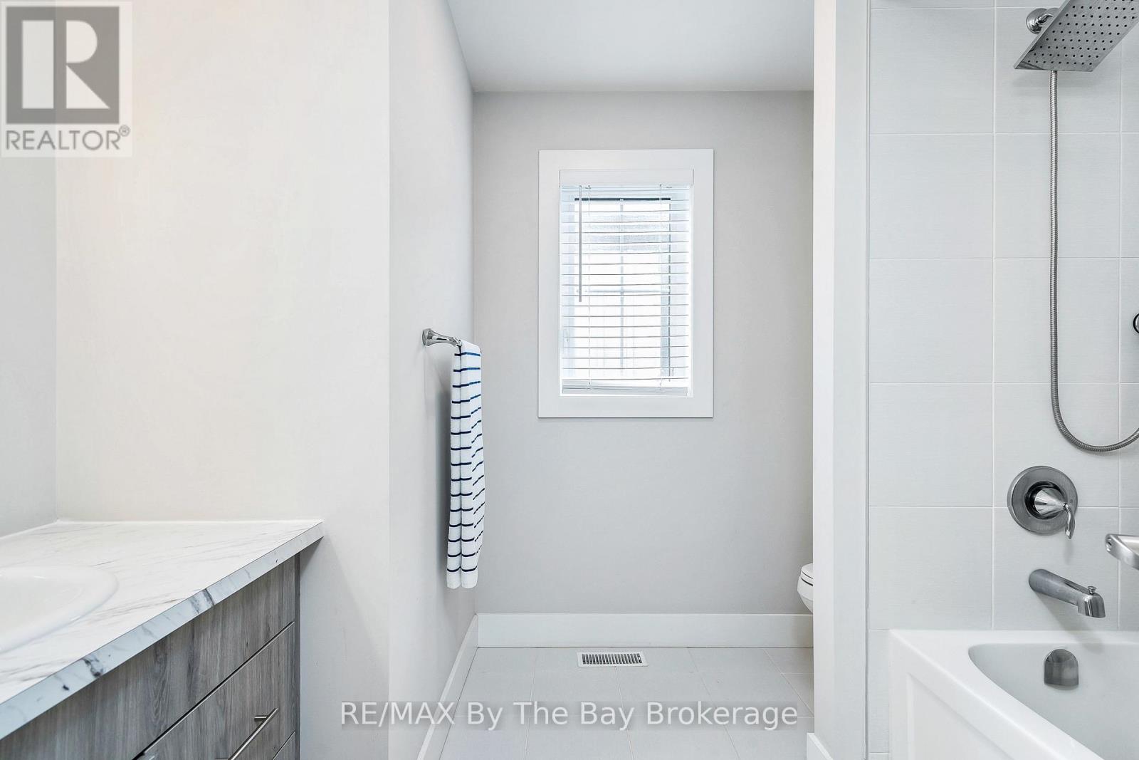 112 Sycamore Street Property Photo 19