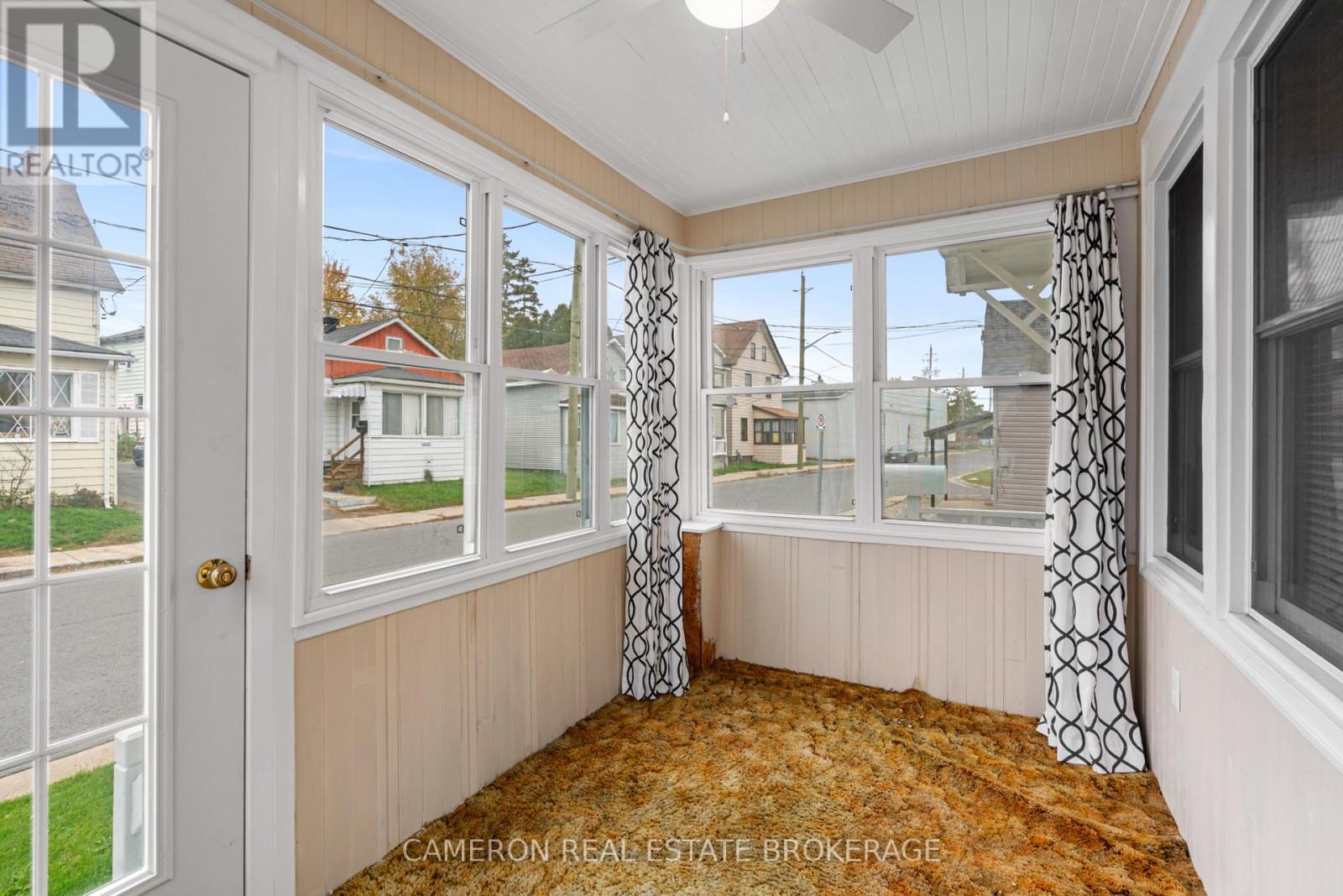 23-23a William Street Property Photo 7