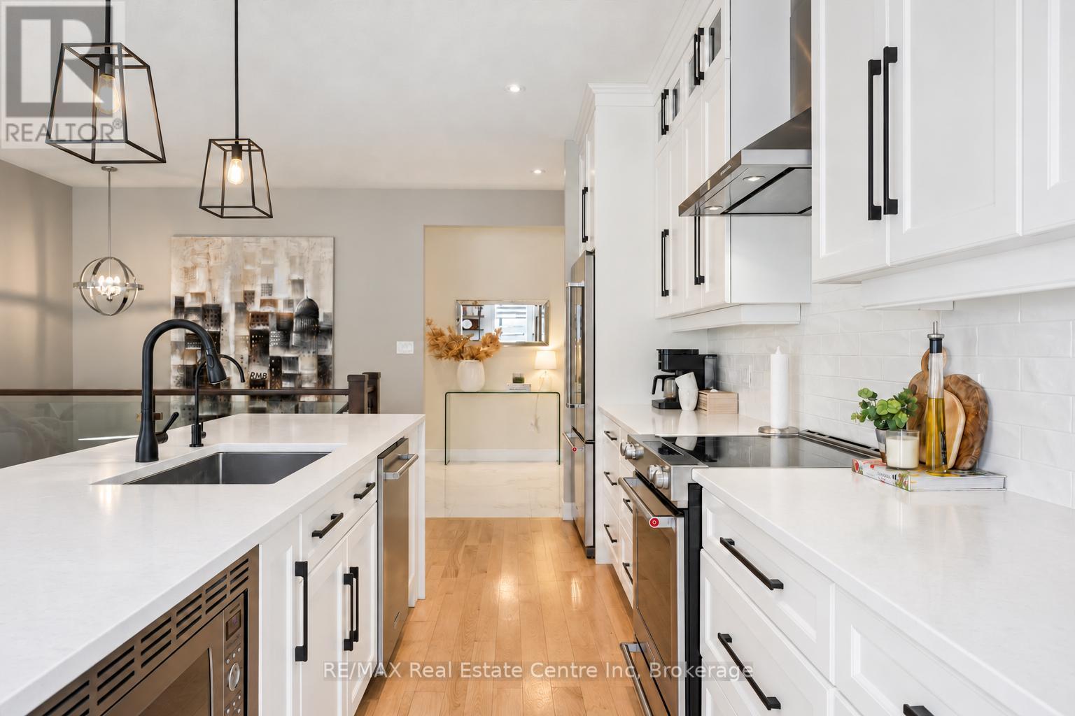 66 Waverley Drive Property Photo 17