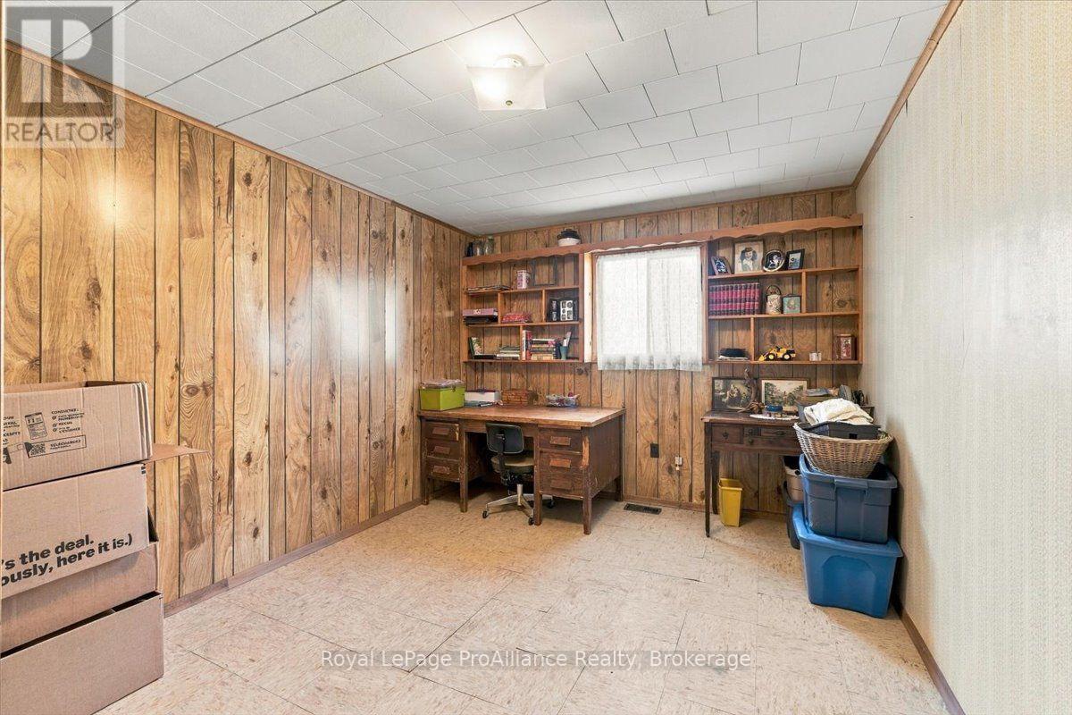 2096 Hollowview Road Property Photo 22