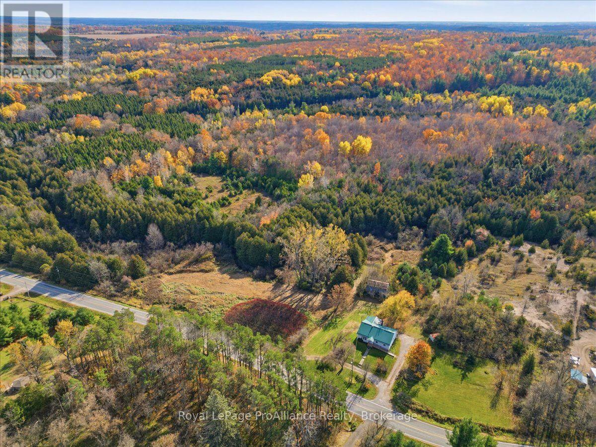 2096 Hollowview Road Property Photo 27