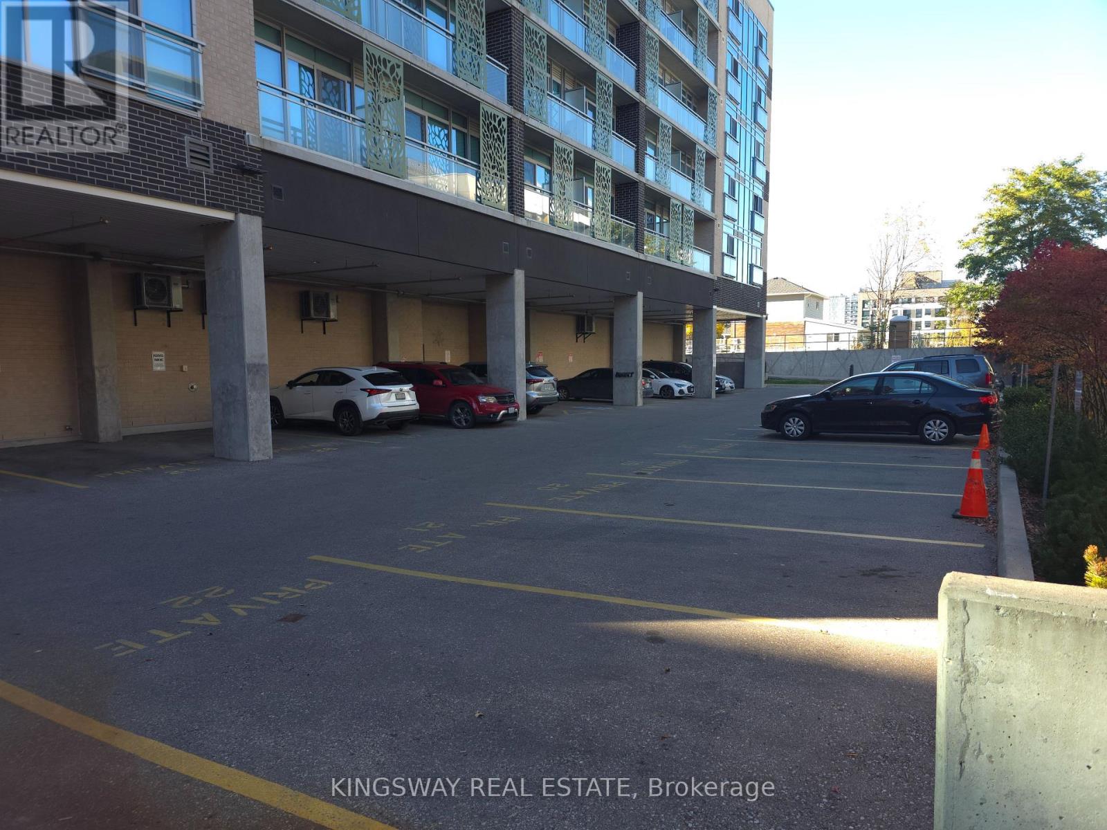 311 - 250 Albert Street Property Photo 6