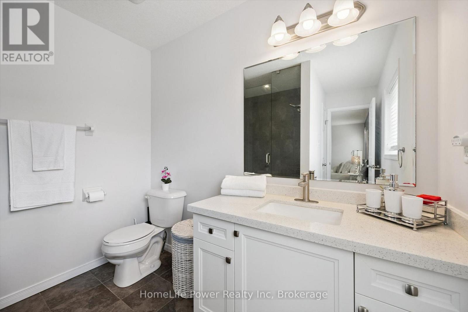 360 Freure Drive Property Photo 20