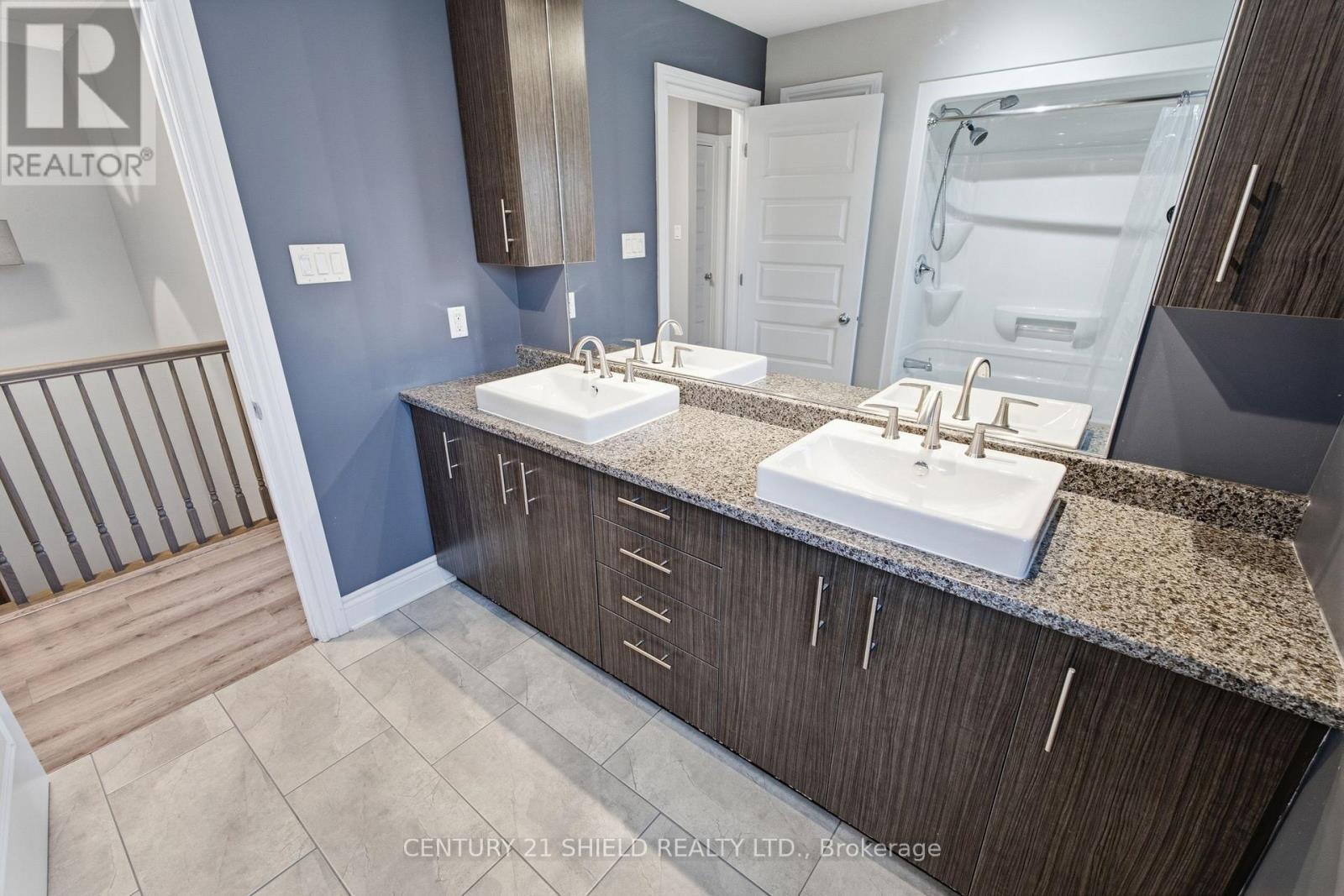 1140 Clement Court Property Photo 35