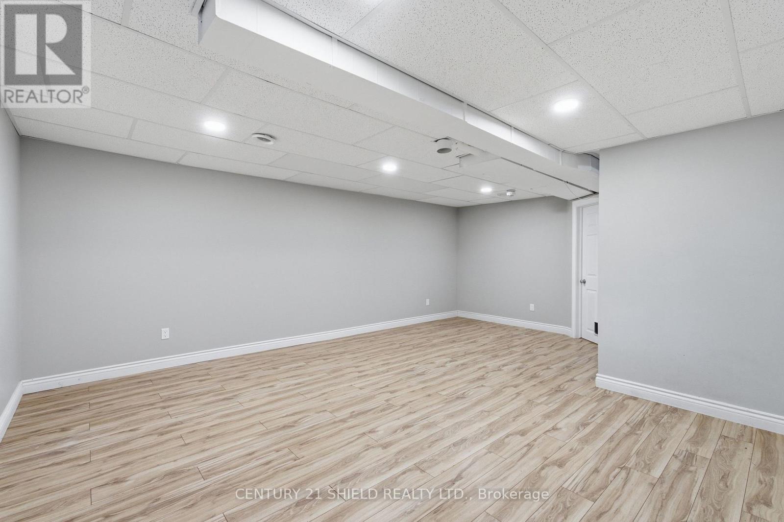 1140 Clement Court Property Photo 37