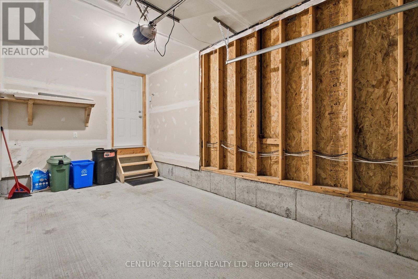 1140 Clement Court Property Photo 42