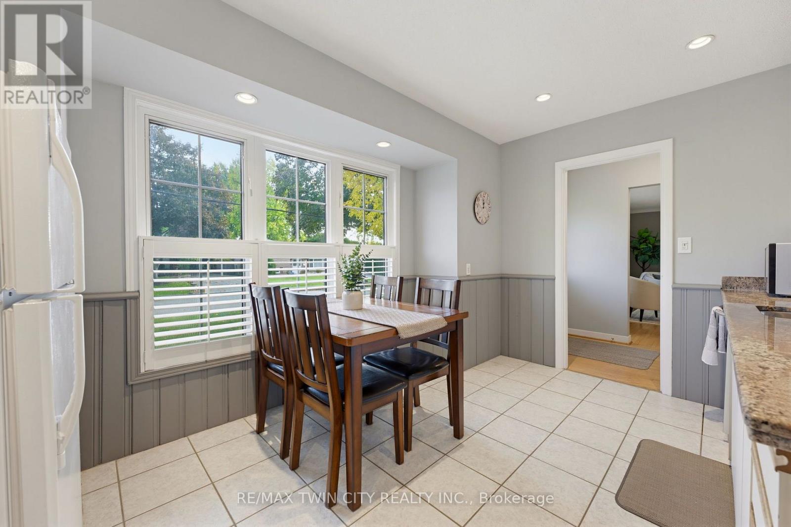 38 Varadi Avenue Property Photo 11