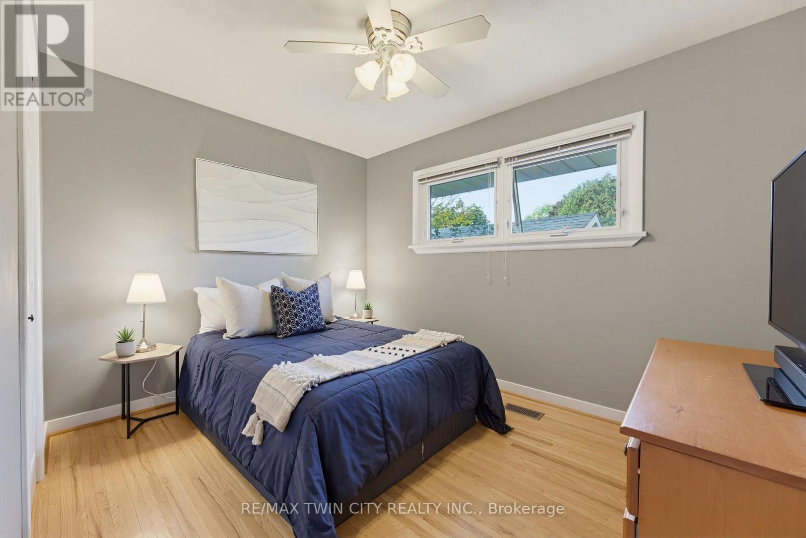 38 Varadi Avenue Property Photo 12