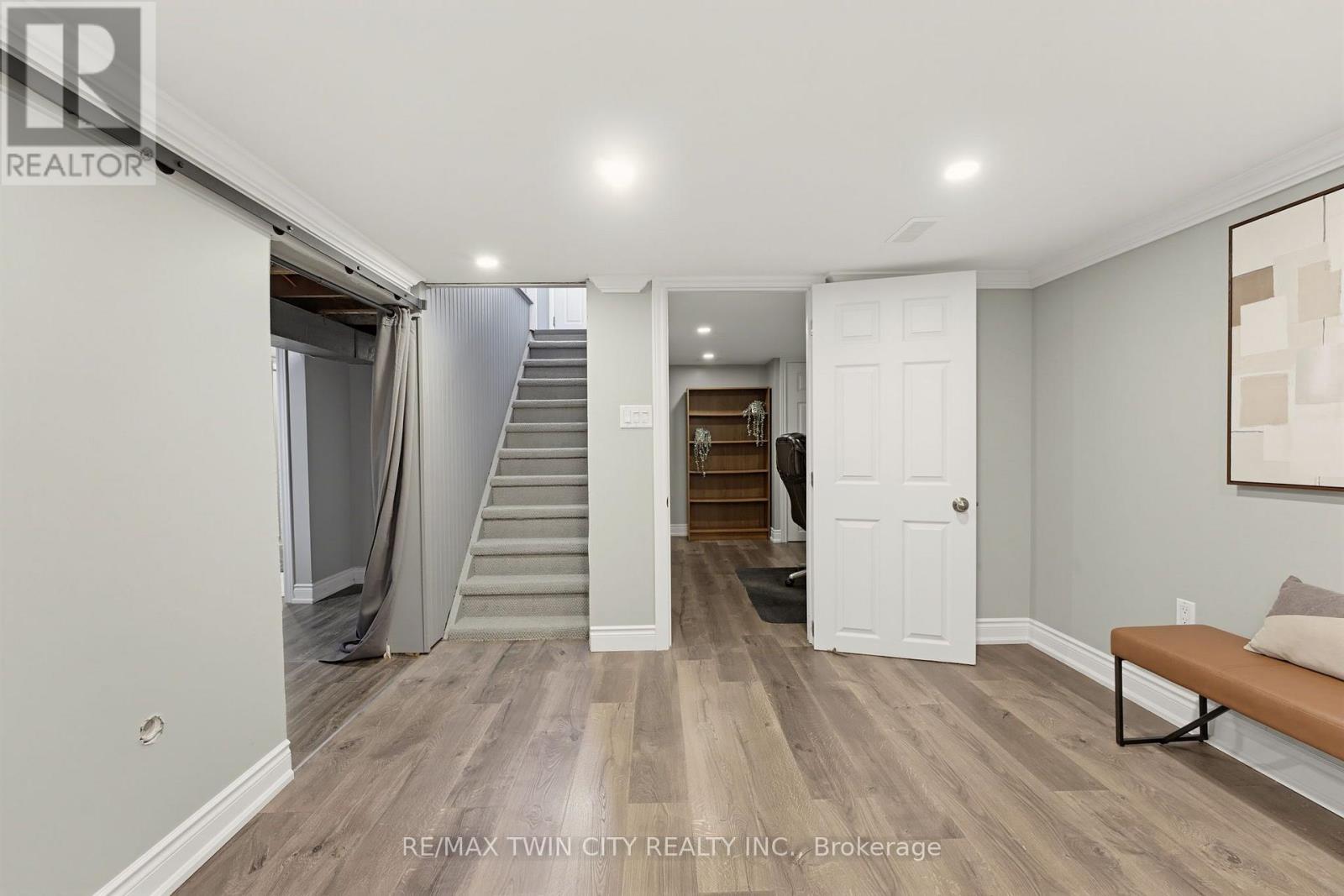 38 Varadi Avenue Property Photo 16