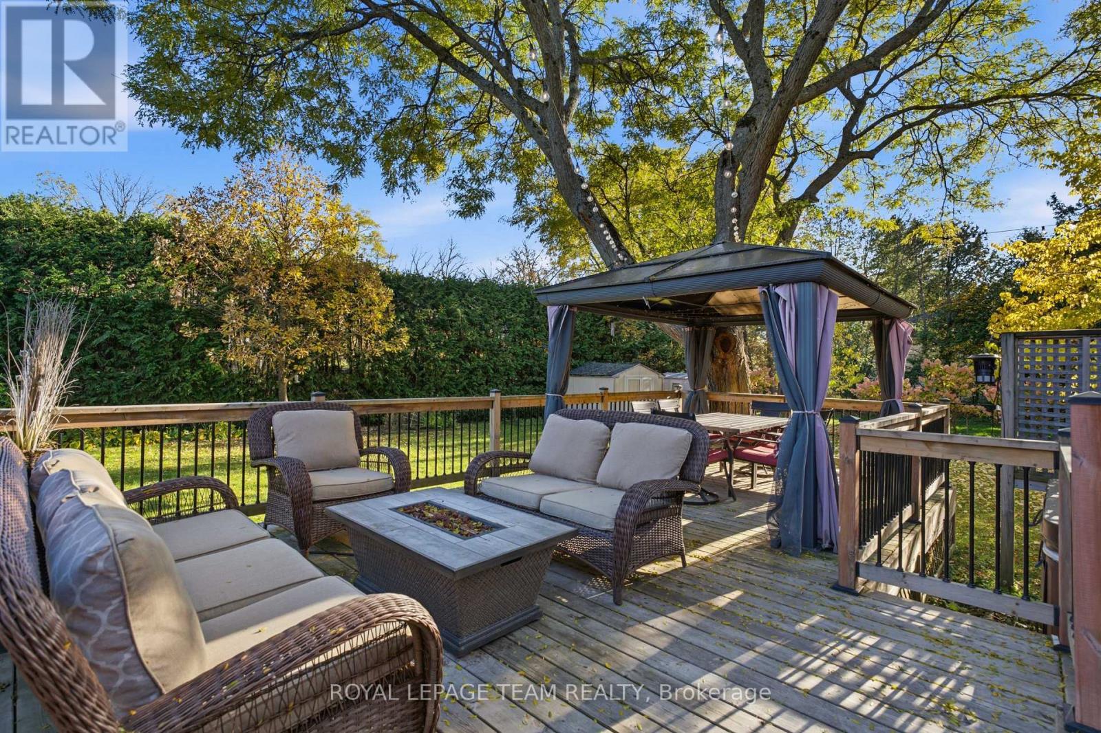192 High Street Property Photo 8