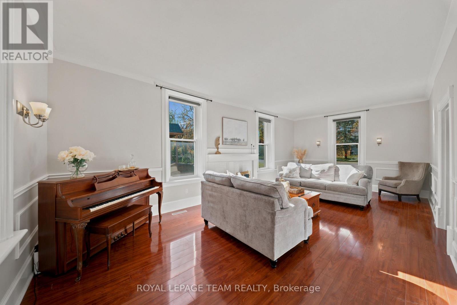 192 High Street Property Photo 13