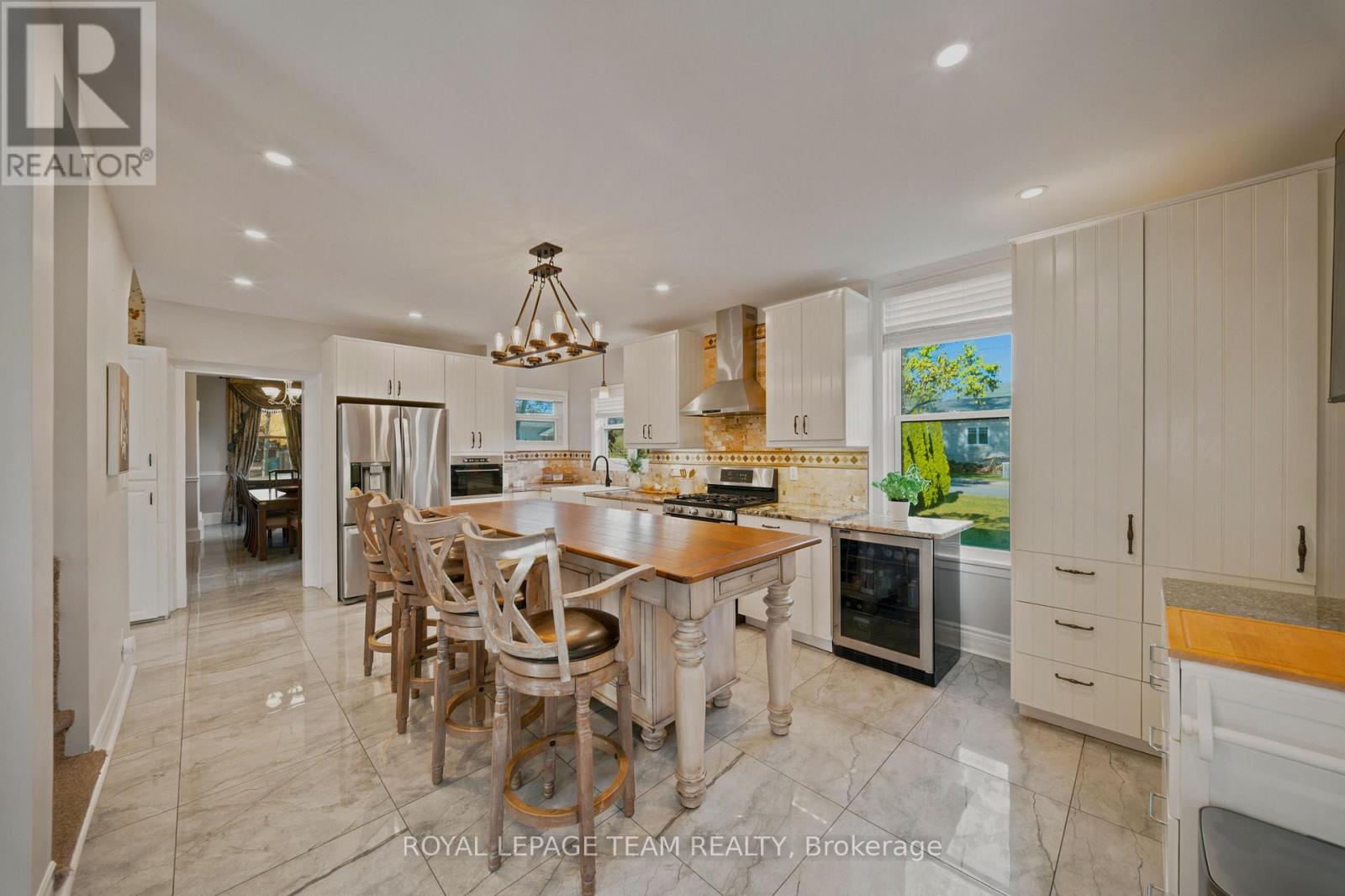 192 High Street Property Photo 18