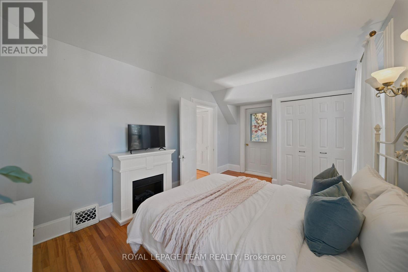 192 High Street Property Photo 25