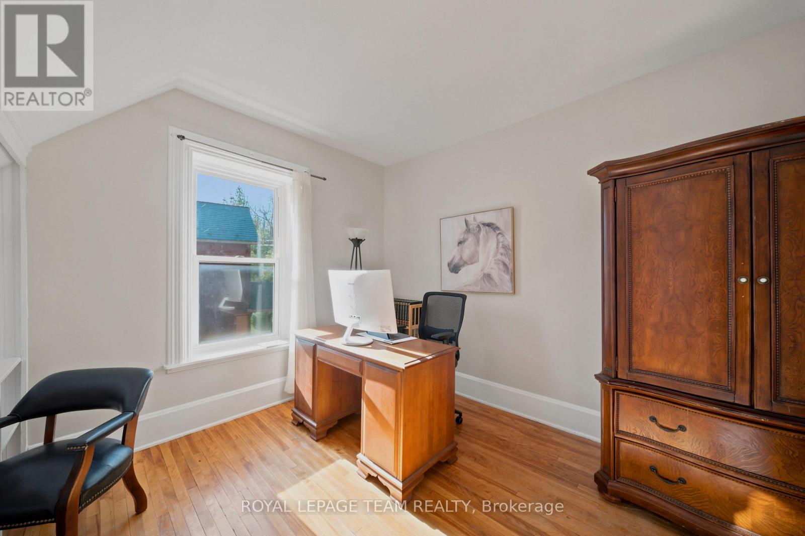 192 High Street Property Photo 27